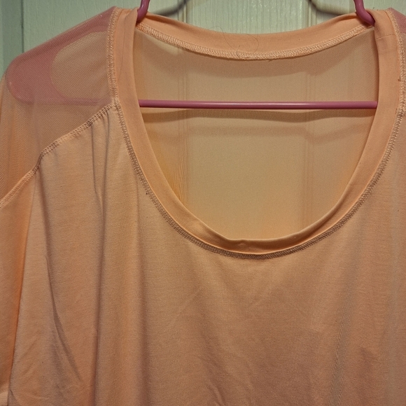 Peach Athletic T-Shirt with Mesh Back - Women's 2X - Picture 2 of 4